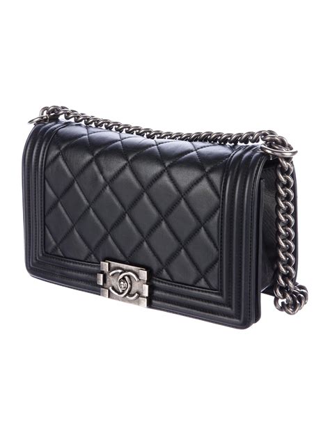 chanel quilted boy flap medium vs new medium|Chanel fabric flap.